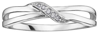 White Gold Diamond Ring. 0.03 Ct Total Diamond Weight.