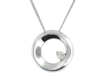 White Gold Diamond Circle Pendant Necklace.