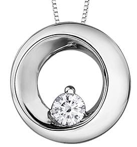 White Gold Canadian Diamond Pendant Necklace.