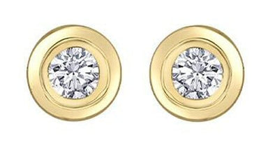 Yellow Gold Canadian Diamond Stud Earrings.